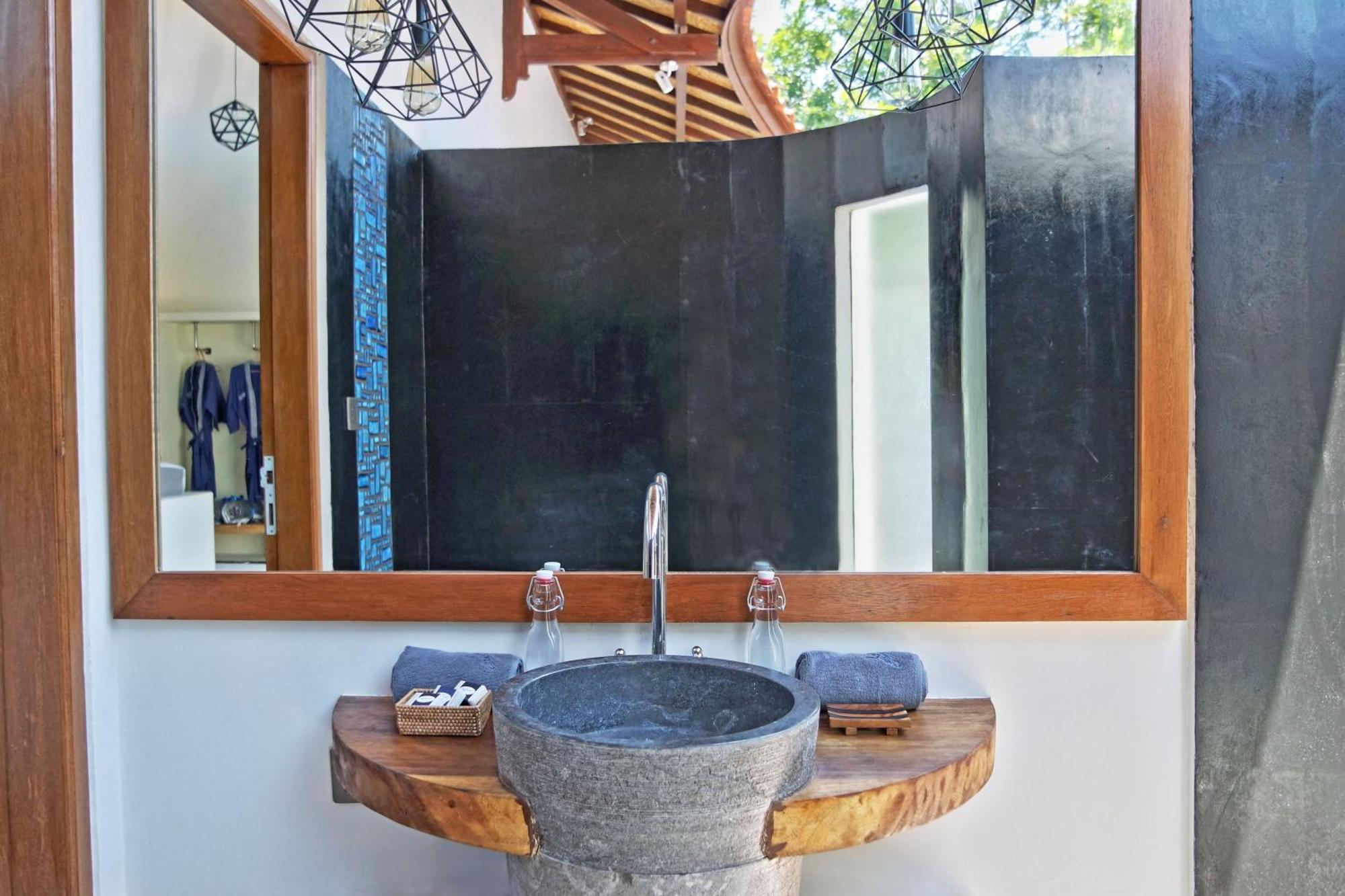 Stay Shark Villas Gili Air Extérieur photo